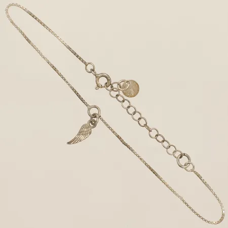 Armband med integrerat hänge längd 16,5-21cm justerbar bredd 0,9-11,8mm GHA silver 925/1000 Vikt: 1,6 g