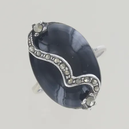 Ring med stenar stl 18 höjd 22 mm,silver 925/1000  Vikt: 5 g