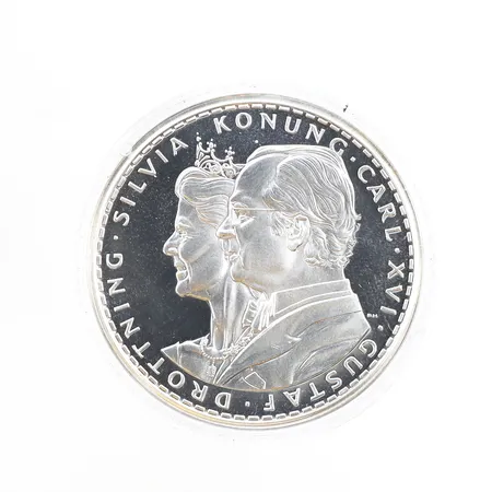 Samlarmynt Drottning Silvia Konung Carl XVI Gustaf, etui, 925/1000 silver Vikt: 27,3 g