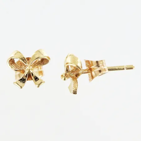 Ett par örhängen rosetter 6,5x7mm, 18K Vikt: 1 g