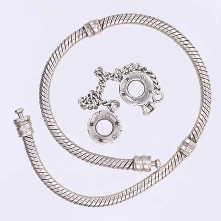 Diverse silver med stenar defekt silver 925/1000 Vikt: 15,3 g