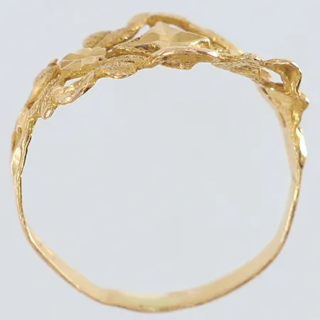 Ring defekt 21K.  Vikt: 2 g