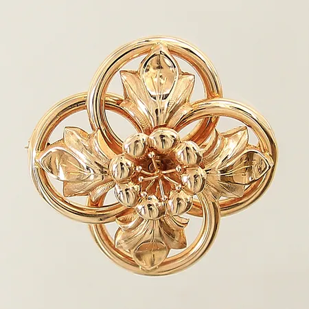Brosch med dekor Ø36mm 18K Vikt: 8 g