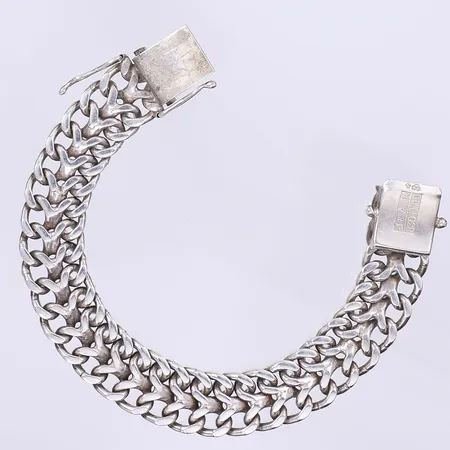 Armband fiskben 9cm bredd 15mm svenska stämplar 1978 bruksslitage silver 830/1000 Vikt: 44,5 g
