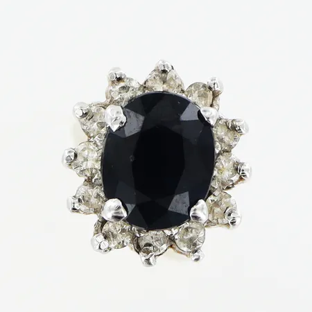 Udda örhänge 7x8mm, blå och vita stenar, vitguld, 18K Vikt: 1,3 g