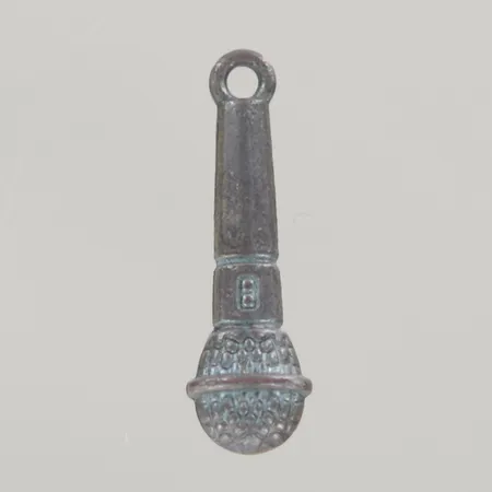 Hänge mikrofon längd 2,5 cm bredd 6mm ,metall Vikt: 2 g