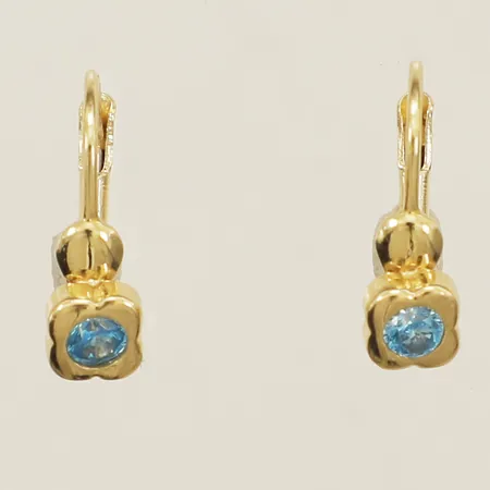 Ett par örhängen med blå stenar 13x4,7mm 14K Vikt: 1,4 g