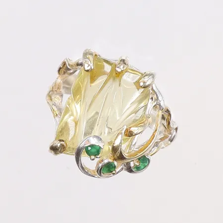 Ring med glas/stenar gul och gröna stl:19 bredd 2-20mm, delvis förgylld silver 925/1000 Vikt: 9 g
