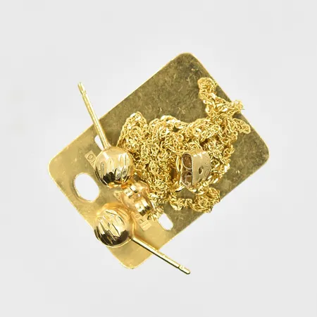Diverse defekt guld, 18K. Vikt: 3 g
