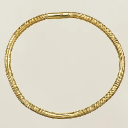 Armring Ø5,5cm elastiskt bredd 3,0mm ihåligt smärre ojämnheter 18K Vikt: 1,5 g