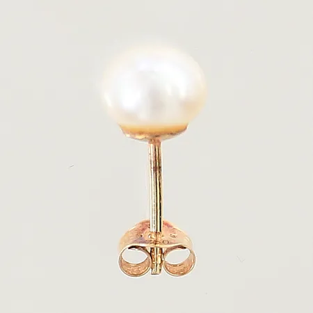 Udda örhänge med odlad pärla 12x6,6mm 18K Vikt: 0,5 g