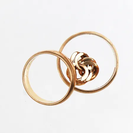 Diverse guld, defekter/gravyrer, 18K Vikt: 12,5 g