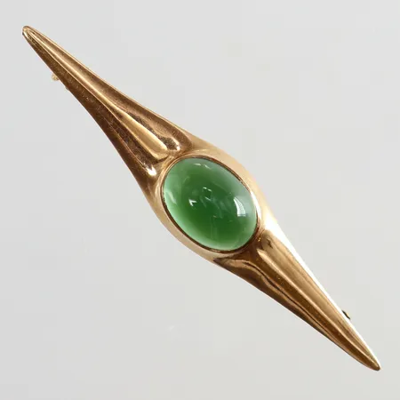 Brosch med grön sten 51x10mm 14K.  Vikt: 3,7 g