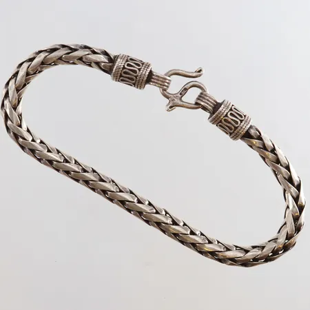 Armband fyrkantig längd 20,5cm bredd 5mm Silver 925/1000. Vikt: 31,8 g