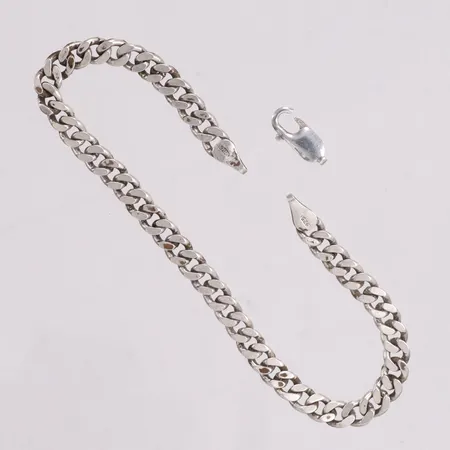 Armband Pansar längd 20,5cm bredd 5,7mm, trasigt lås, silver 925/1000 Vikt: 12,8 g
