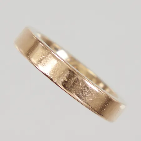 Ring stl:17 bredd 4mm, gravyr, 18K, Vikt: 8,6 g