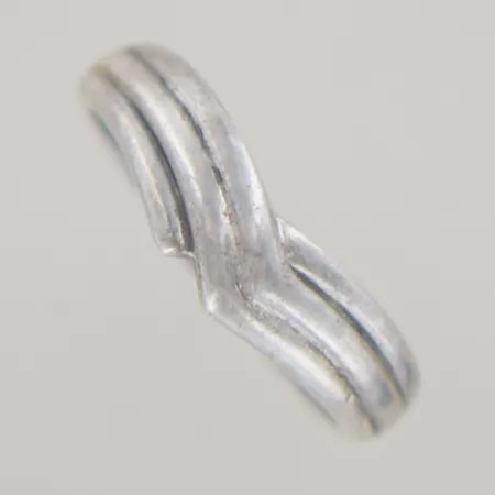 Ring stl:18, ojämn skena ,silver 925/1000 Vikt: 1,9 g