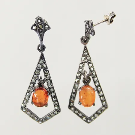 Örhängen med bärnsten samt markasiter 40x14mm silver 925/1000  Vikt: 5,2 g