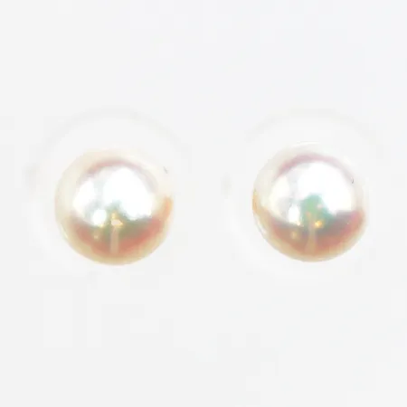 Ett par örhängen, odlade pärlor, Ø7,2mm, stift, 18K Vikt: 1,9 g