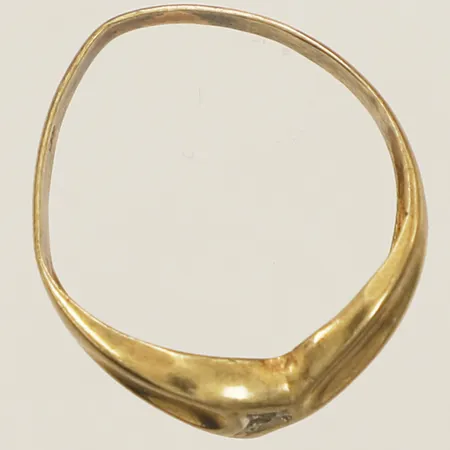Ring defekt 8K Vikt: 1,1 g