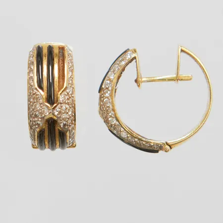 Örhängen med diamanter 80 x ca 0,01ct samt svarta stenar, Ø19,5mm, bredd 8mm, trasiga svarta stenar, 18K Vikt: 11,1 g