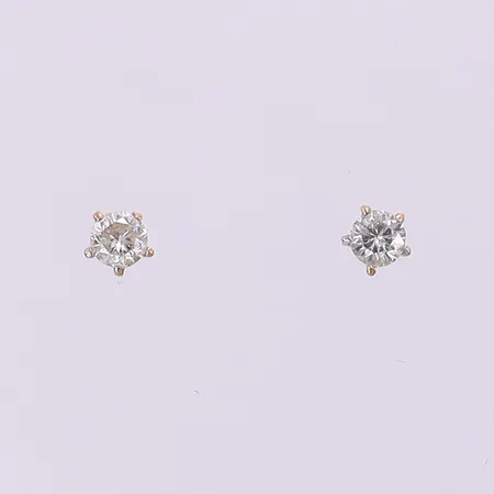 Örhängen med stenar ca Ø3mm. 21K  Vikt: 0,7 g