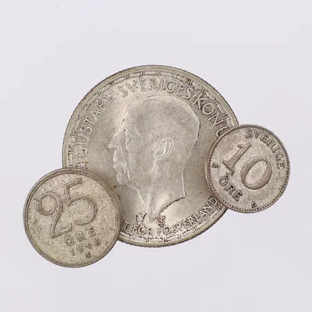 Mynt olika valörer 400/1000 silver Vikt: 17,7 g