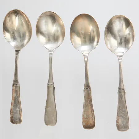 Fyra matskedar längd 17cm, modell Uppsala, silver 830/1000 Vikt: 164,6 g