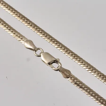 Kedja 80cm pressad pubbelpansar bredd 3,4mm, silver 925/1000, 19,85g.