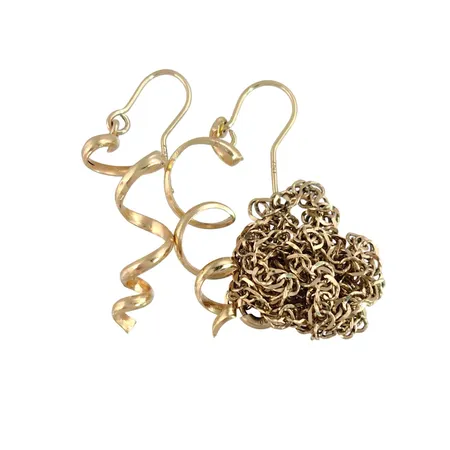 Armband och örhängen i 18K guld, defekter Vikt: 3,3 g