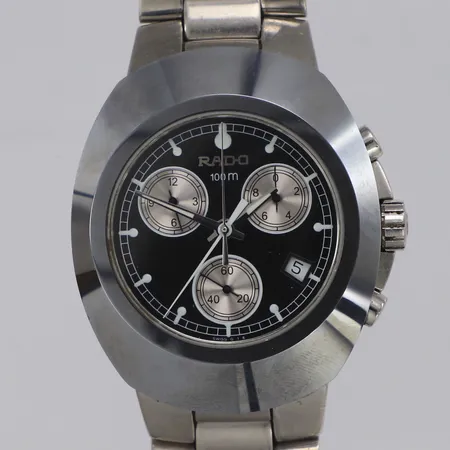 Herrur Rado Diastar, stål, quartz, ca 41mm, refnr 541.0638.3, nr 10770962, kronograf, datum, repig integrerad länk ca 17cm, viklås i titan, inga tillbehör. 