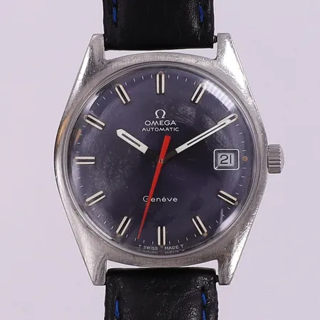 Herrur Omega Geneve stål automatisk ca35mm, datum, läderband ej orginal, inga övriga tillbehör.