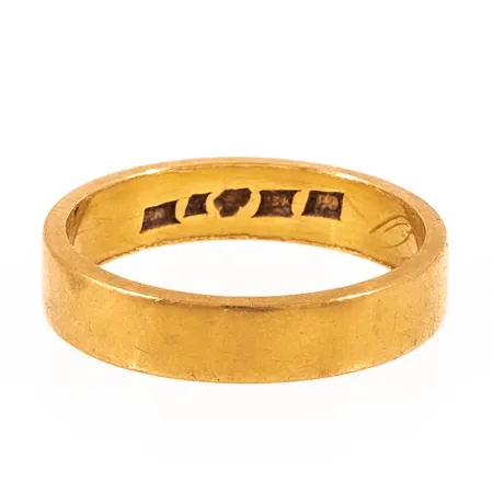 Ring slät stl:19 bredd 4,7mm, repor, gravyr, 23K 6,8g.
