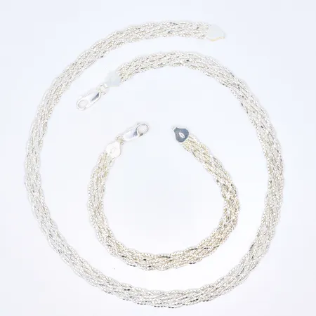 Set collier+armband, längd collier 44cm, bredd 6,5mm, längd armband 19cm, bredd 6,5mm, 925/1000 Silver Vikt: 25,4 g