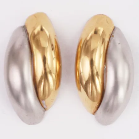 Örhängen tvåfärgade längd 22mm, stoppar saknas, 18K Vikt: 1,8 g