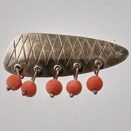 Brosch 27x46mm, 5st orange stenar, Per Sköld, 1953, silver 925/1000, 7,81g.
