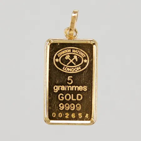 Hänge inramad tacka längd 33mm, bredd 14,8mm, ram 18K, tacka 24K, Vikt: 6,1 g