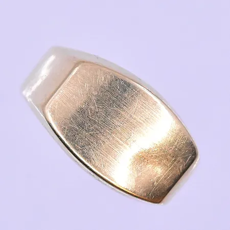 Klackring stl: 19¾ bredd 6-12 mm 18K. Vikt: 6,4 g