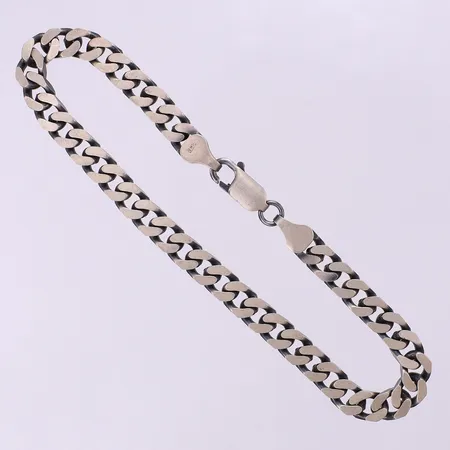 Armband Pansar matterad, längd 21,5cm bredd 5,8mm, silver 925/1000 Vikt: 15 g