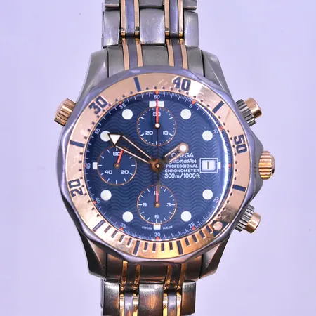 Herrur Omega Seamaster Diver Automat Datum Kronograf Ø42mm ref: 2296.80.00 serienr: 60036211 orginalband gummi medföljer titan.