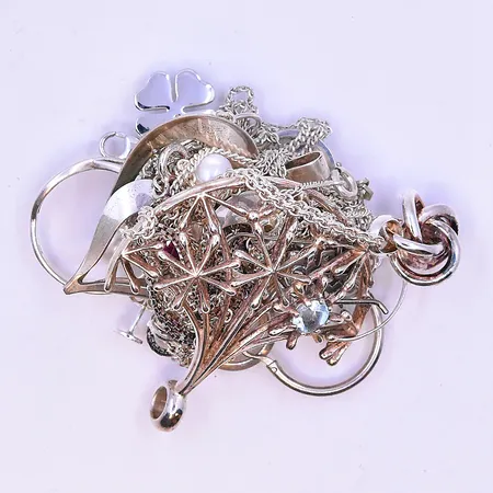 Diverse silver 925/1000. Vikt: 49,6 g