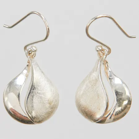 Örhängen 31x15mm, krok, GHA, silver 925/1000 Vikt: 4,3 g