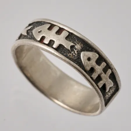 Ring stl:19¼ bredd 6,4mm, silver 925/1000, 4,11g.