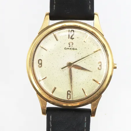 Herrur Omega 18K35mm, manuell, boettnr:131 009, verknr:19785517, Cal 286gravyr, defekt, saknar grona, går ej, slitet läderband, inga tillbehör