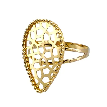 Ring i 21K guld med större front 15,5 x 22 mm, stl:18¼ mm, skenans bredd 2 - 5,5 mm Vikt: 2,1 g