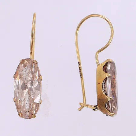 Örhängen med stenar, höjd 23,8mm bredd 6,5mm, 18K. Vikt: 2,8 g