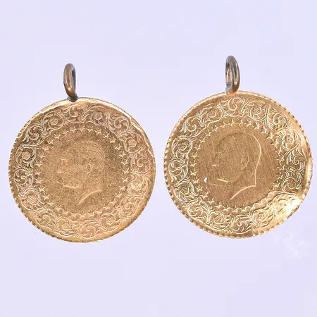 2 mynt/hänge Atatürk Ø18 mm 1989 och 1991 klämskad 21K. Vikt: 3,6 g
