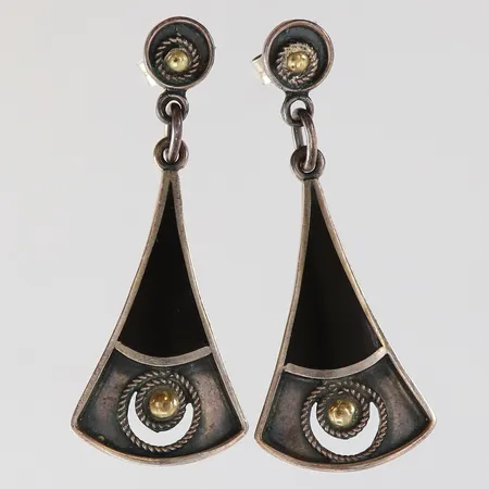 Ett par örhängen med emalj 40x16mm Silver 925/1000.  Vikt: 4,9 g