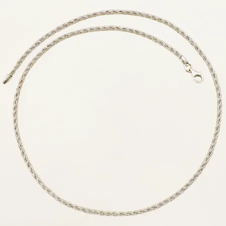 Collier längd 42cm bredd 2,4mm, lätt skev, vitguld GHA 18K Vikt: 4,5 g