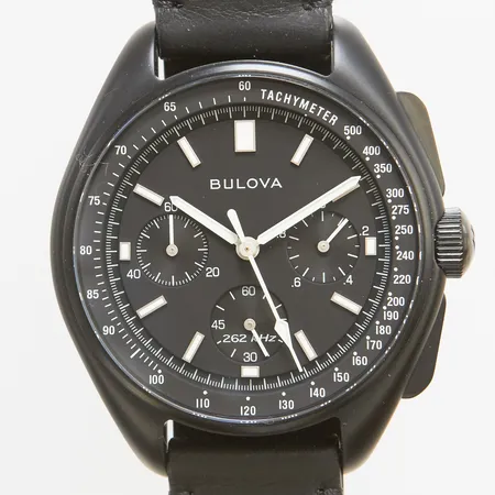 Herrur Bulova Lunar Pilot Edition, kronograf, stål, quartz, Ø45mm, referensnr: 98A186, serienr: C9691789, läderband, certifikat, manual, box, ytterkartong